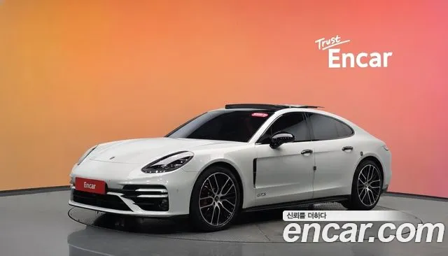 Porsche Panamera 2021 — photo 1