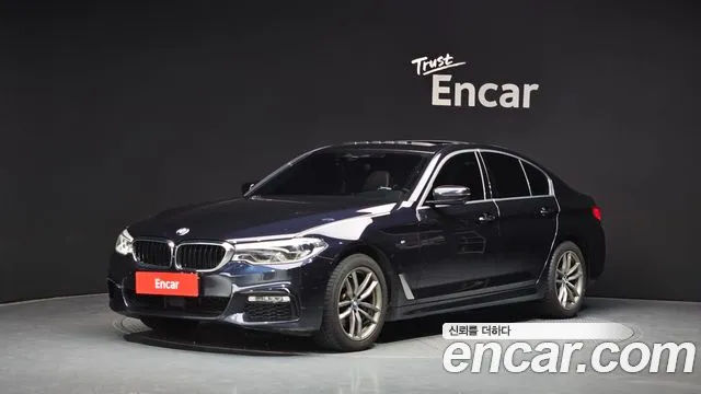 BMW 5-Series 2018 — photo 1
