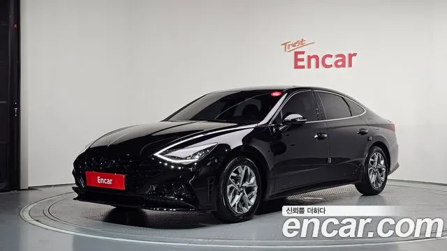Hyundai Sonata 2022 — photo 1