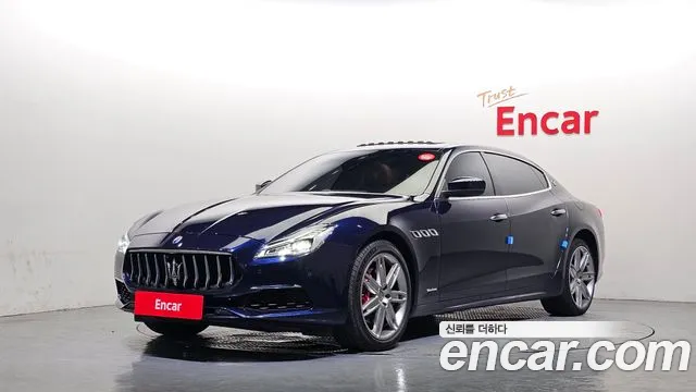 Maserati Quattroporte 2018 — photo 1