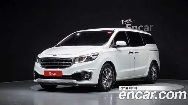 Kia Canival 2016 — photo 1