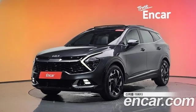 Kia Sportage 2023 — photo 1