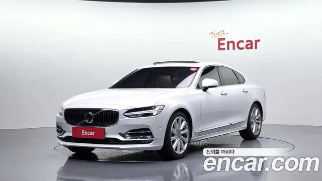 Volvo S90 2019 — photo 1