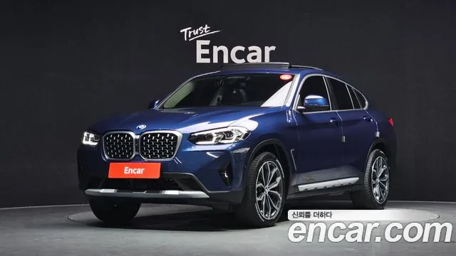 BMW X4 2025 — photo 1