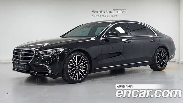 Mercedes-Benz S-Class 2024 — photo 1