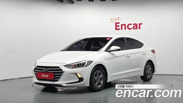 Hyundai AVANTE 2017 — photo 1