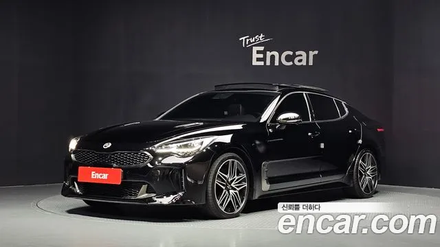 Kia Stinger 2021 — photo 1
