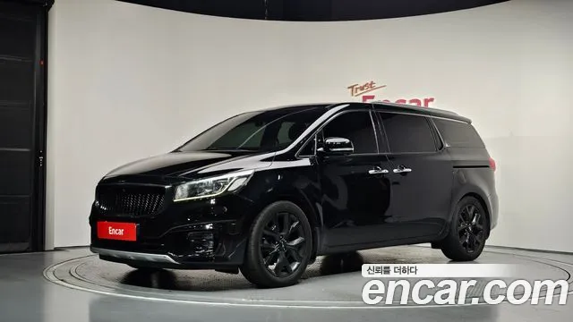 Kia Canival 2016 — photo 1