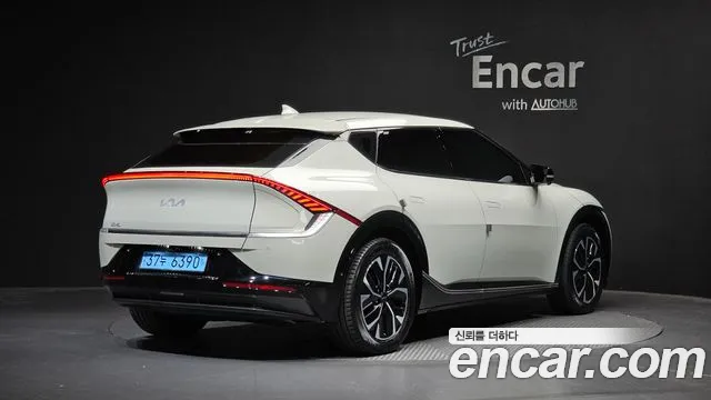 EV6
