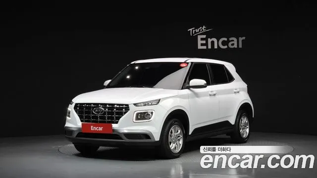 Hyundai Venue 2022 — photo 1