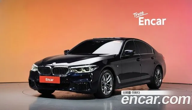 BMW 5-Series 2020 — photo 1