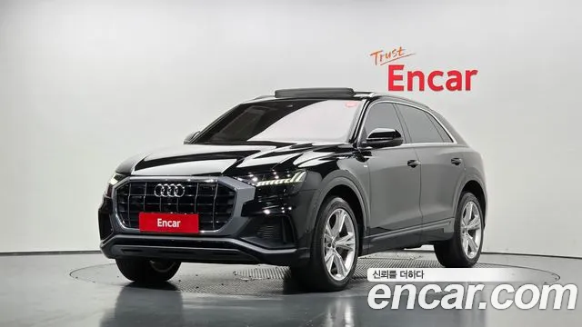 Audi Q8 2022 — photo 1