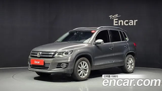 Volkswagen Tiguan 2013 — photo 1