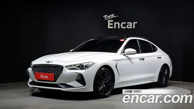 Genesis G70 2019 — photo 1