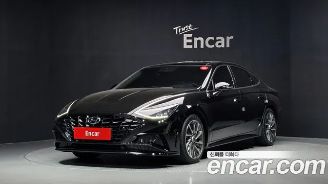 Hyundai Sonata 2022 — photo 1