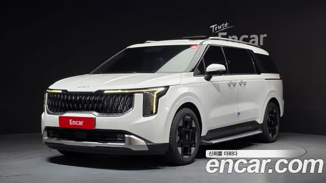 Kia Canival 2024 — photo 1
