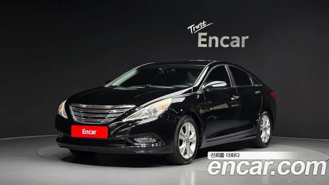 Hyundai Sonata 2011 — photo 1