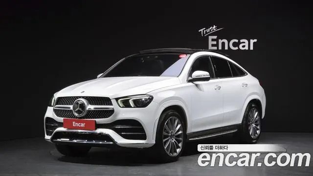 Mercedes-Benz GLE-Class 2023 — photo 1