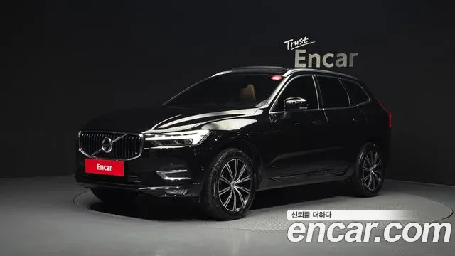 Volvo XC60 2021 — photo 1