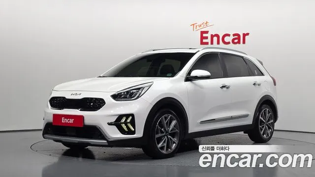 Kia Niro 2022 — photo 1