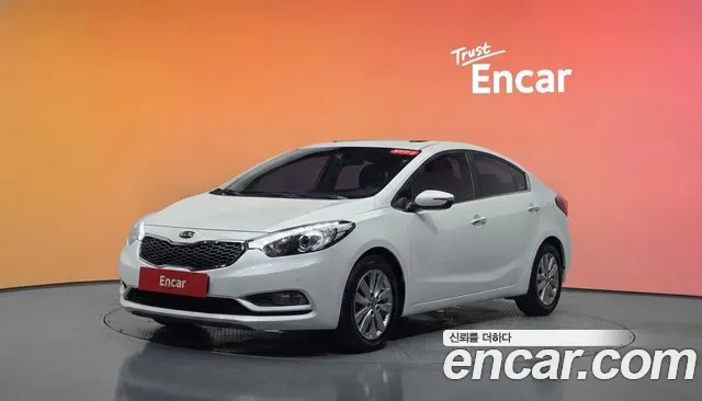 Kia K3 2015 — photo 1