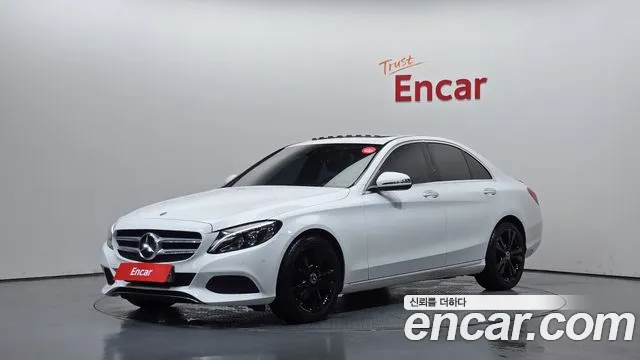 Mercedes-Benz C-Class 2018 — photo 1