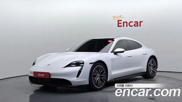 Porsche Taycan 2021 — photo 1