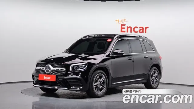 Mercedes-Benz GLB-Class 2020 — photo 1