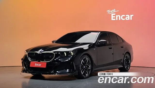 BMW i5 2025 — photo 1