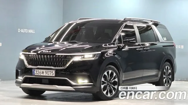 Kia Canival 2022 — photo 1