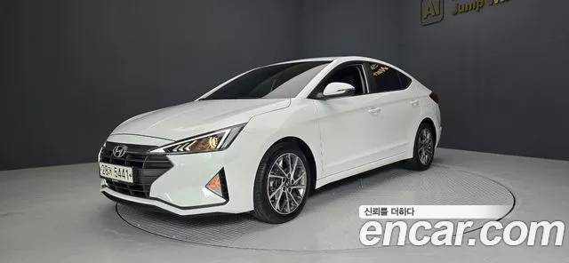 Hyundai AVANTE 2019 — photo 1