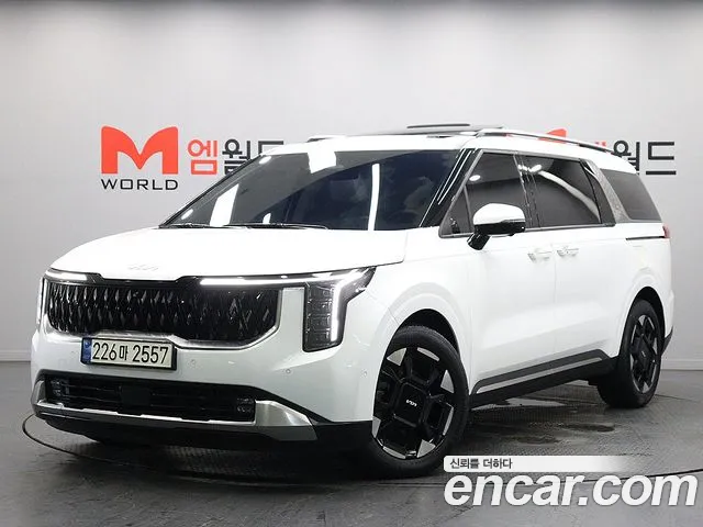 Kia Canival 2024 — photo 1