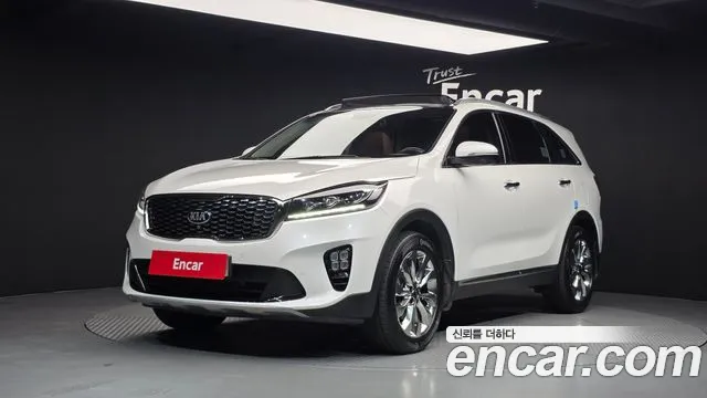 Kia Sorento 2018 — photo 1