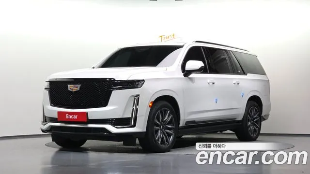 Cadillac Escalade 2023 — photo 1