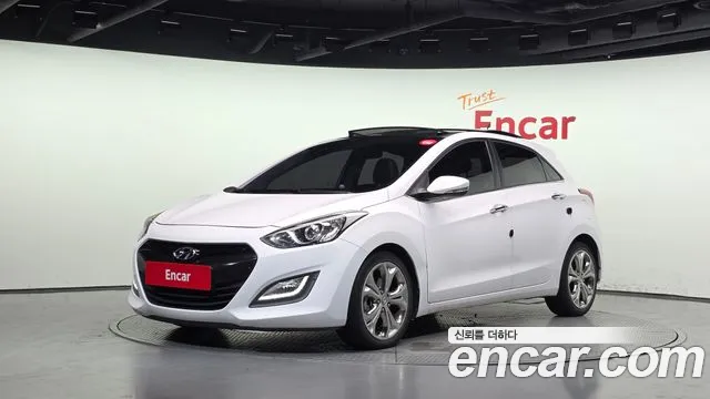 Hyundai i30 2014 — photo 1