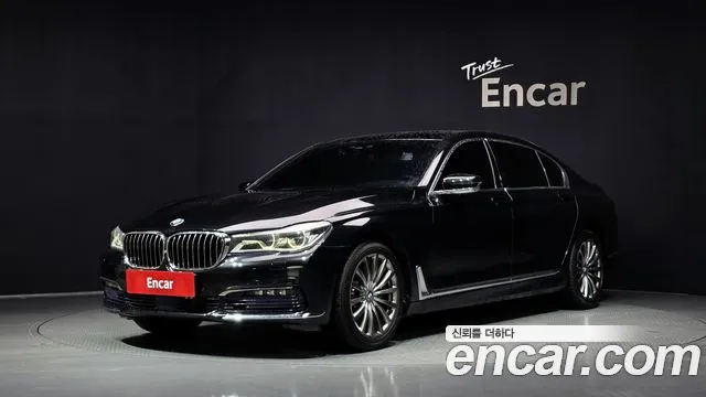 BMW 7-Series 2016 — photo 1