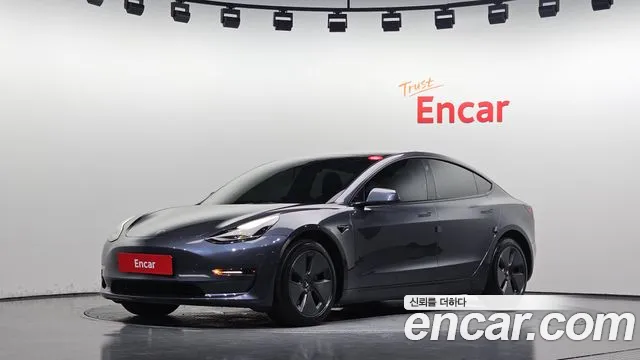 Tesla Model 3 2022 — photo 1