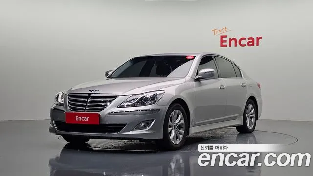 Hyundai Genesis 2012 — photo 1