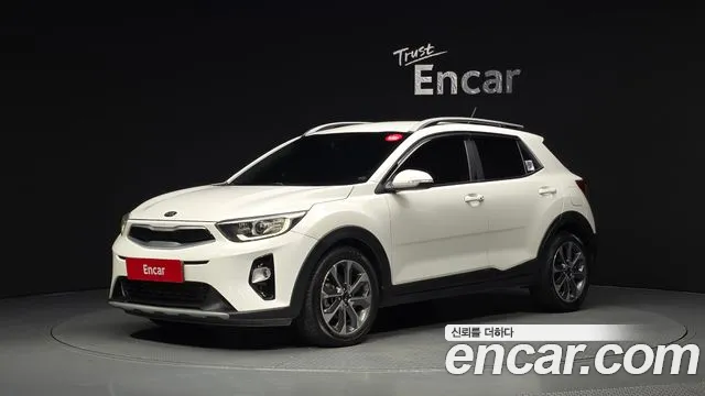 Kia Stonic 2018 — photo 1