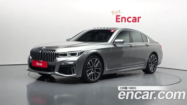 BMW 7-Series 2021 — photo 1