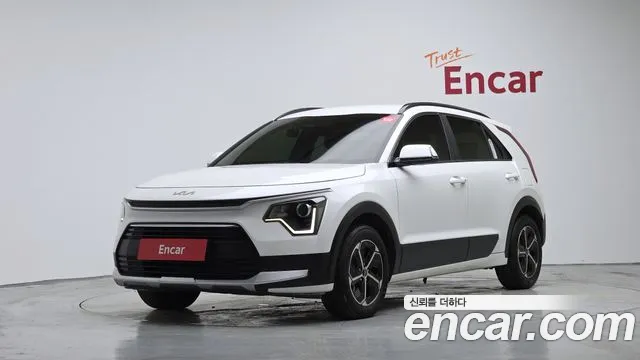 Kia Niro 2024 — photo 1