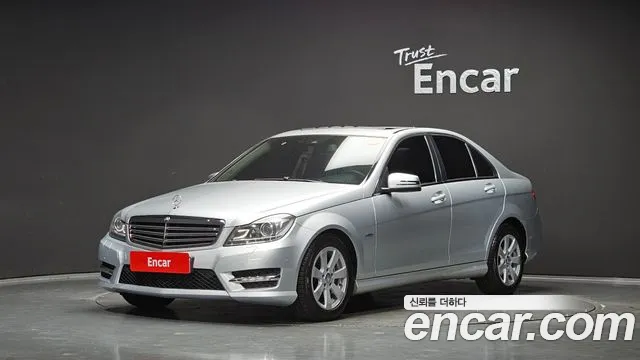 Mercedes-Benz C-Class 2012 — photo 1