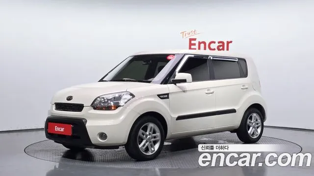 Kia Soul 2011 — photo 1
