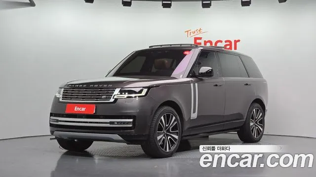 Land Rover Range Rover 2023 — photo 1