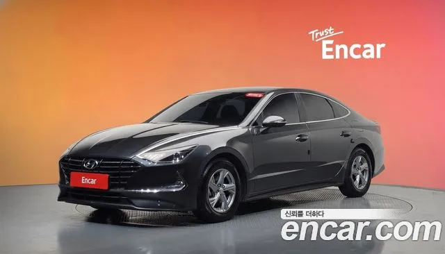 Hyundai Sonata 2022 — photo 1
