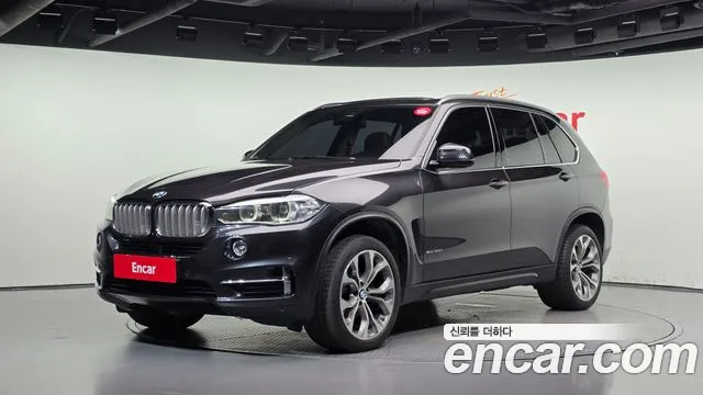 BMW X5 2018 — photo 1
