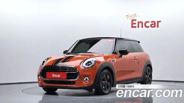 Mini Cooper 2021 — photo 1