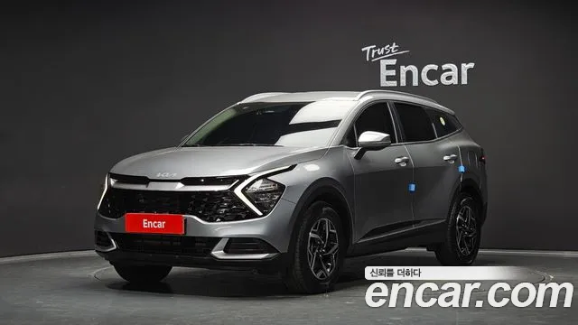 Kia Sportage 2023 — photo 1