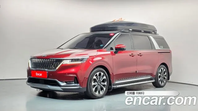 Kia Canival 2021 — photo 1
