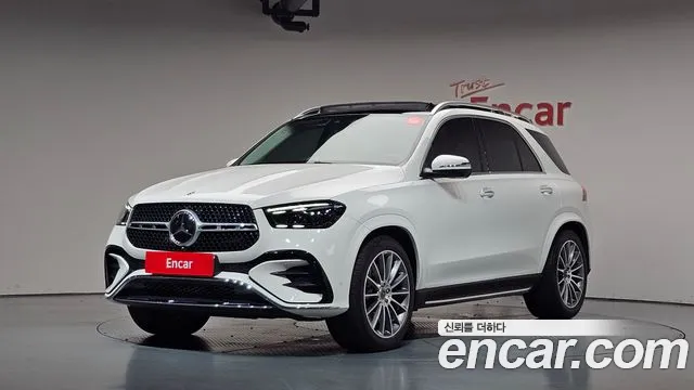 Mercedes-Benz GLE-Class 2024 — photo 1